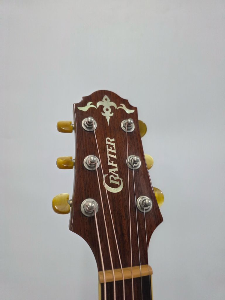 크래프터 KGAE-18 탑솔리드 기타 이미지