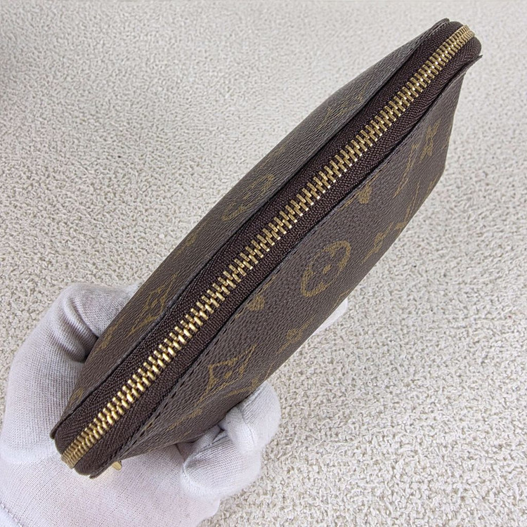 루이비통 클러치백 코스메틱 파우치 pm--2