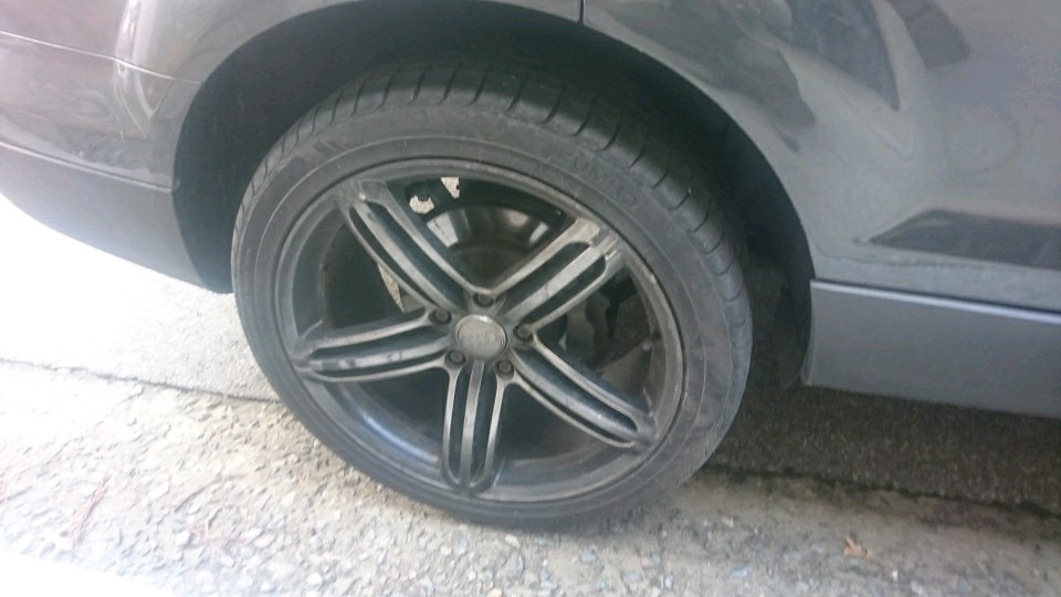 아우디Q7 이미지