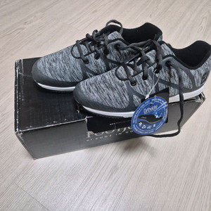 풋조이골프화 230