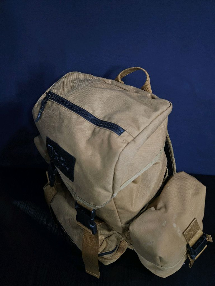 내셔널지오그래픽 카멜 남성 밀리터리 백팩--5