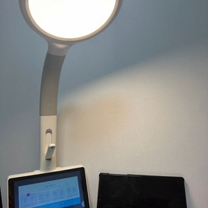 뇌새김 태블릿 + 워드스탠드 + 전용 교재 풀세트 | 정가 200만 100만 | s급 새것같은중고 이미지