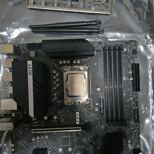 MSI PRO B660M-A WIFI D5 메인보드 & i5-12600KF CPU셋 or 8G 램 포함팜.