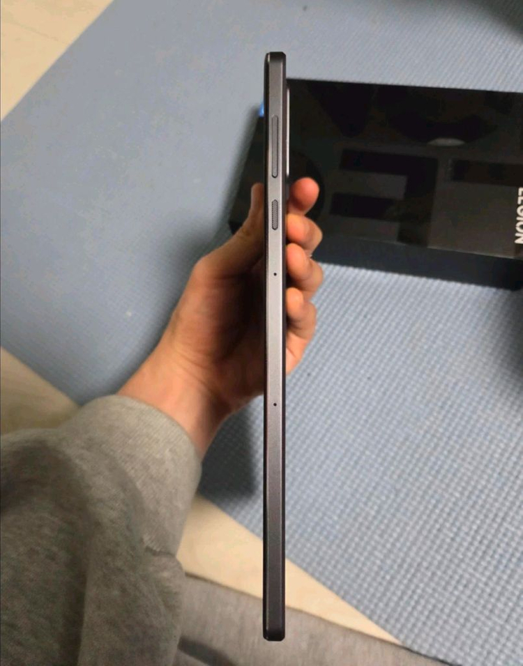 Y700 2세대 내수용 글로벌롬--4