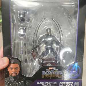 마펙스 블랙팬서 1.5 팝니다. 1/12액션피규어