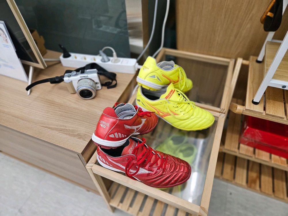 모렐리아 네오 풋살화 TF--3