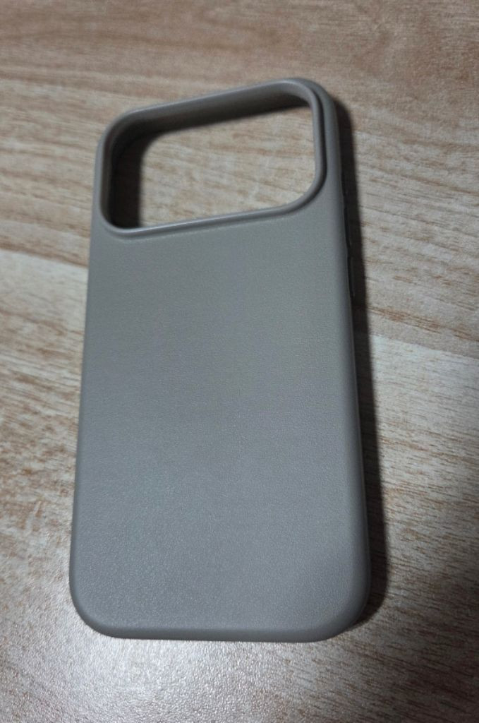 엘라고 아이폰17프로 맥세이프 가죽케이스 라이트그레이 새제품--7