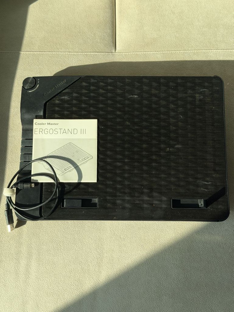 쿨러마스터 ERGOSTAND III 노트북 쿨러 거치대--1