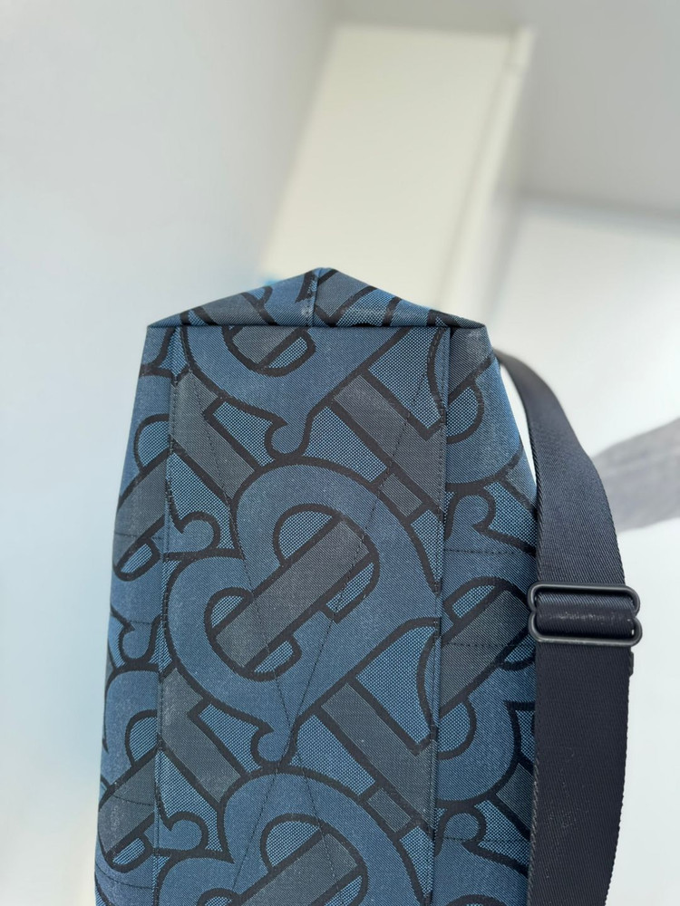 버버리 오르몬드 토트백 숄더백--1