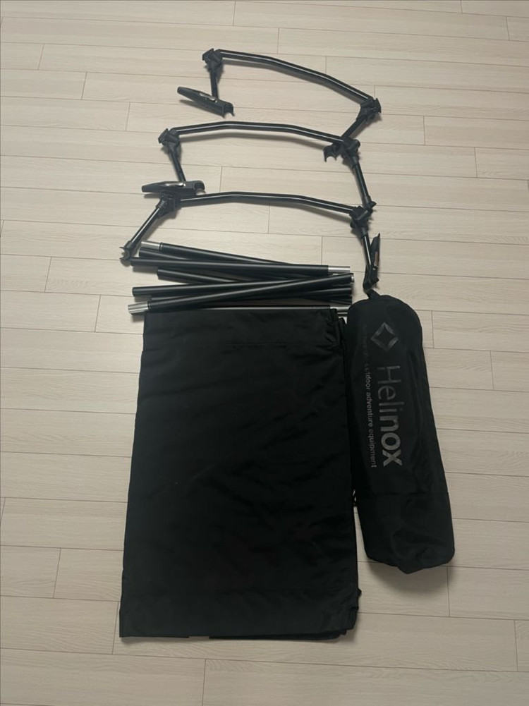 헬리녹스 코트원 블랙아웃 팝니다.--1