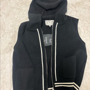 마뗑킴 니트집업조끼(시착1회) 이미지