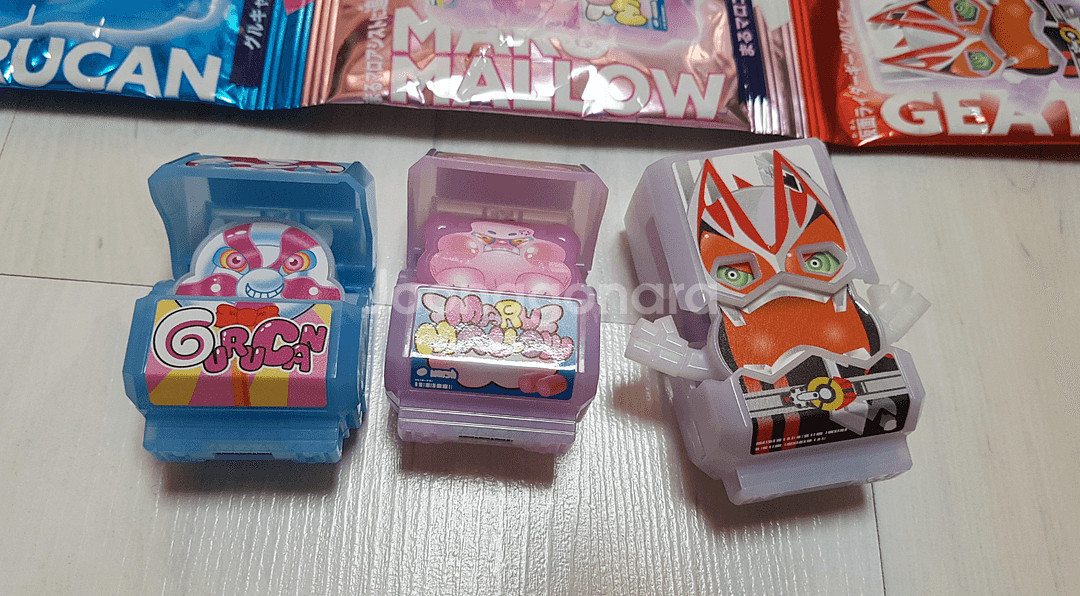 DX 가면라이더 가브 고치조 세트 팝니다--3