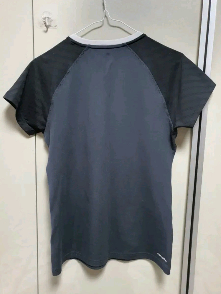 아디다스 테니스 티셔츠 (90)/3천원--2