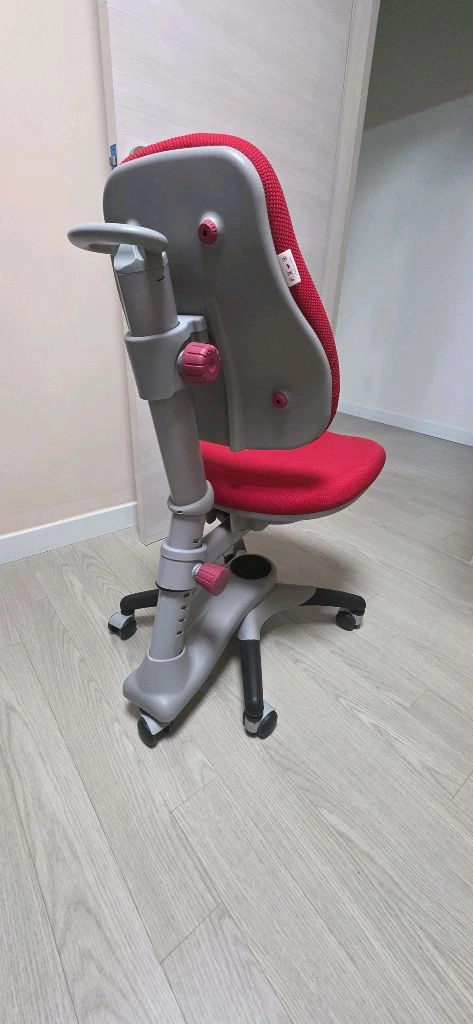 아동용 책상의자 이미지