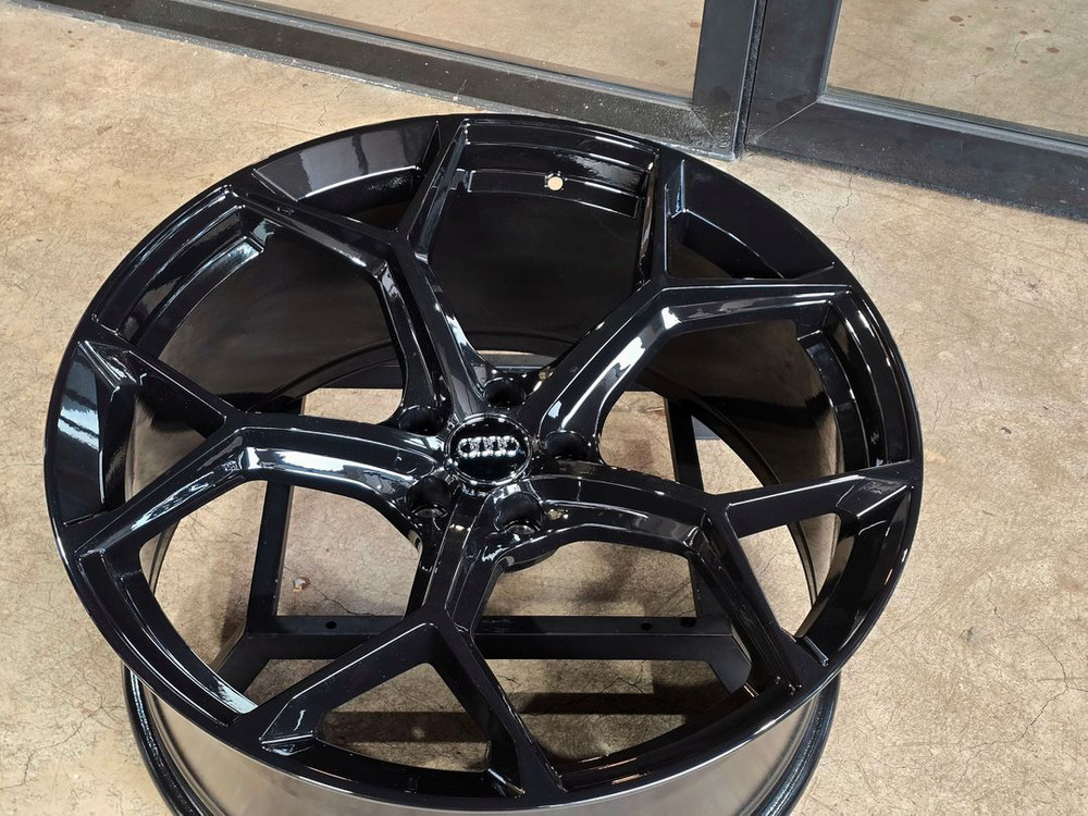 아우디 RS7 신형 글로스블랙 스타일 20인치 신품휠 A6 A7--2