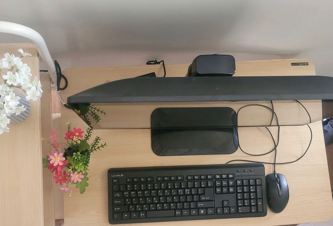 24인치 일제형 컴퓨터 i5. 6500--1