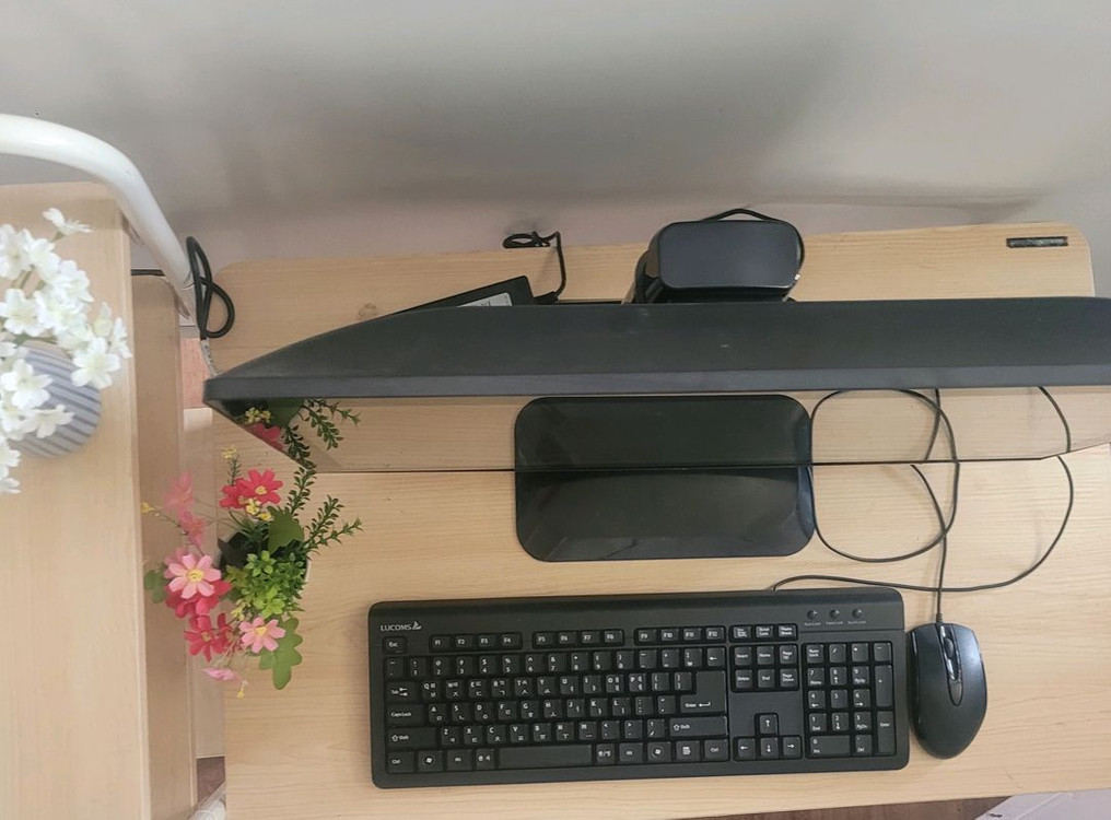 24인치 일제형 컴퓨터 i5. 6500--7