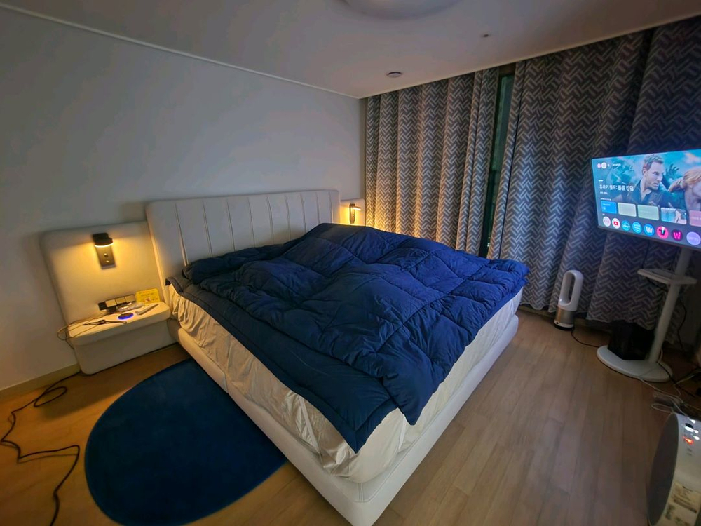 밀리 엠프로브3.0 매트리스 (EK)+ 프리미엄 커스텀 프레임--1