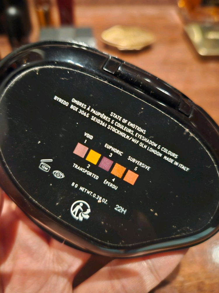 바이레도 아이섀도우 팔레트--3