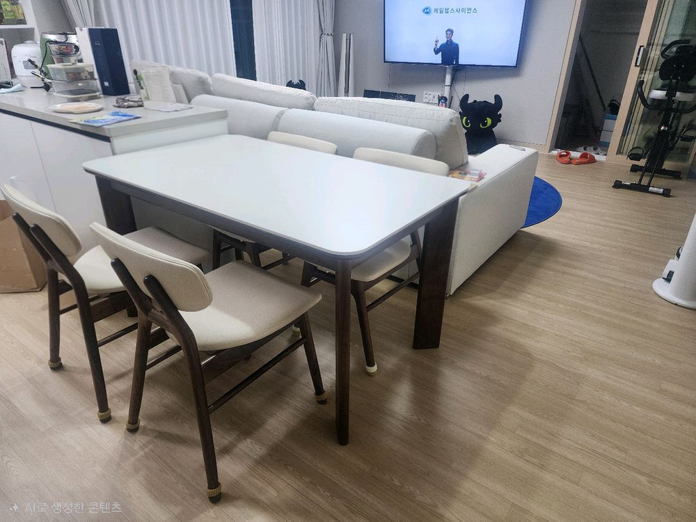 라미에스 오스비 4인 식탁 세트--8