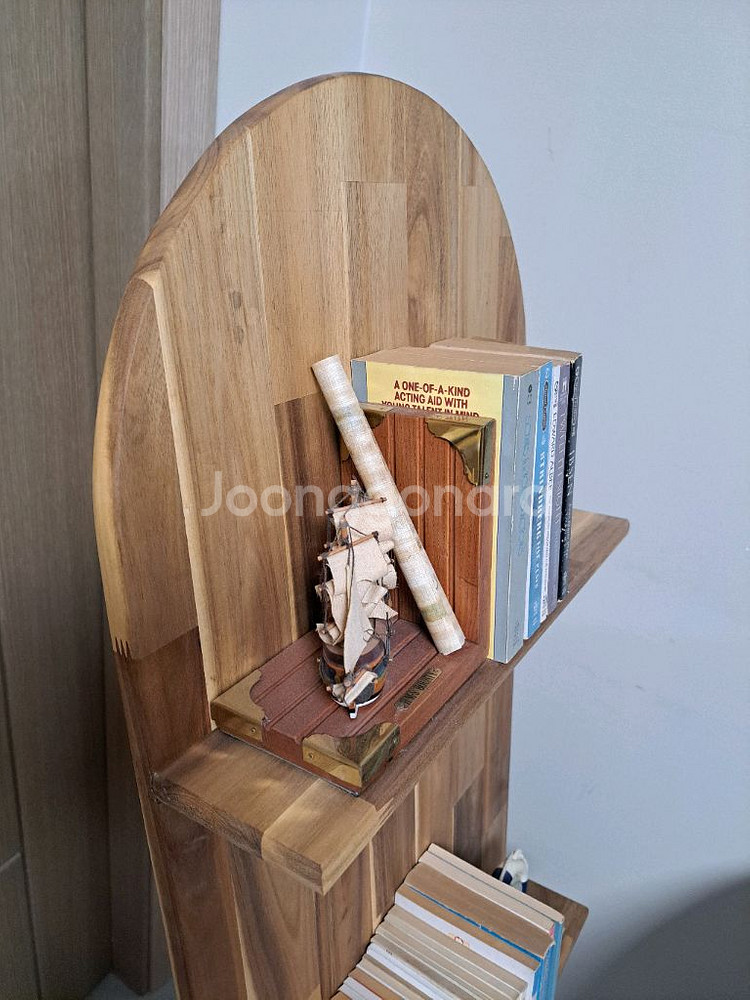 북스탠드 겸용 장식장 수납장--1