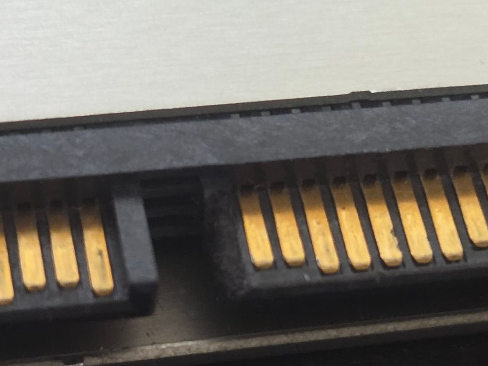 MX200 500gb sata ssd 2개--1