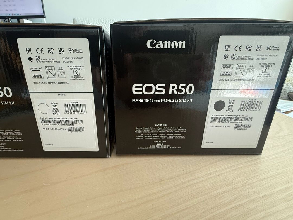 캐논 정품 EOS R50 18-45 KIT 화이트/블랙--3