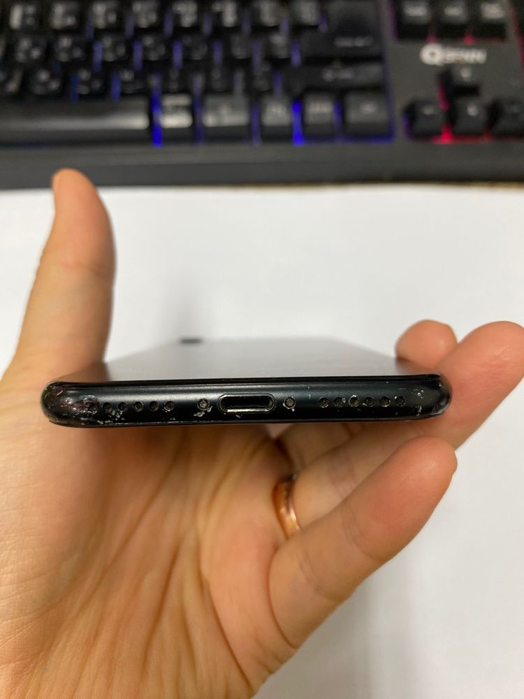 아이폰7 매트블랙 액정SS급 128GB 빈티지폰 인스타 감성카메라 076628--6