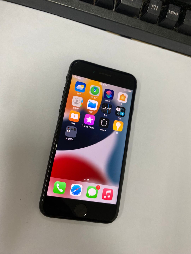 아이폰7 매트블랙 A급 128GB 배터리90% 빈티지폰 감성폰 자녀폰 업무폰 209613--2
