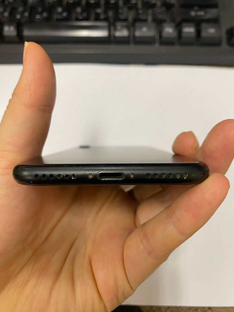 아이폰7 매트블랙 A급 128GB 배터리90% 빈티지폰 감성폰 자녀폰 업무폰 209613--6