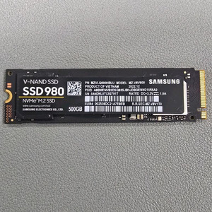 삼성 980 M.2 NVMe 500GB 팝니다(택포)