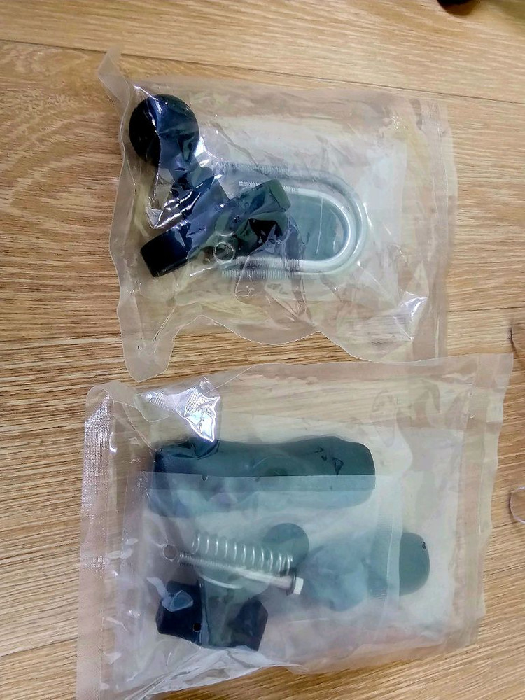 새것 오토바이.전기바이크. 충전 자석 거치대 팝니다 이미지