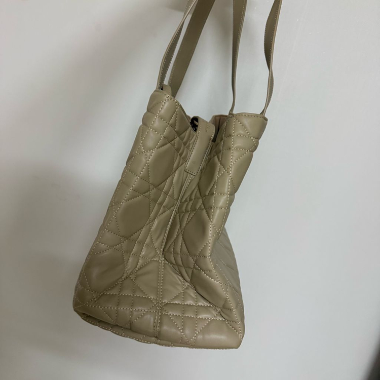 디올 뚜쥬흐 L--1