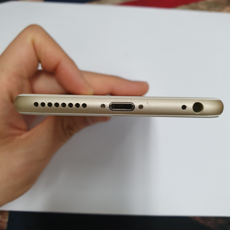 아이폰 6플러스 골드 64기가 인스타 레트로감성 배터리100% 카메라폰 사진폰 198530--4