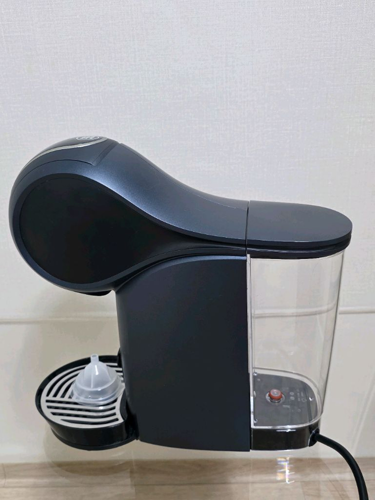 돌체구스토 커피머신 판매합니다.(배송비포함)--2