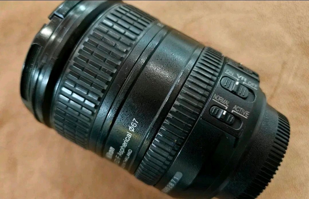 니콘 AF-S 16-85mm F3.5-5.6G ED VR 크롭용 표준렌즈--1