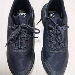 리복 플로트라이드 에너지4 어드벤쳐 트레일 러닝화 265mm