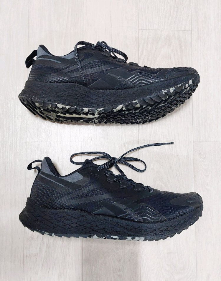 리복 플로트라이드 에너지4 어드벤쳐 트레일 러닝화 265mm--2