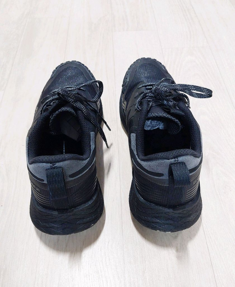 리복 플로트라이드 에너지4 어드벤쳐 트레일 러닝화 265mm--4