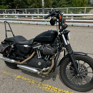 할리데이비슨 883 09년식 짧은키로수 판매합니다