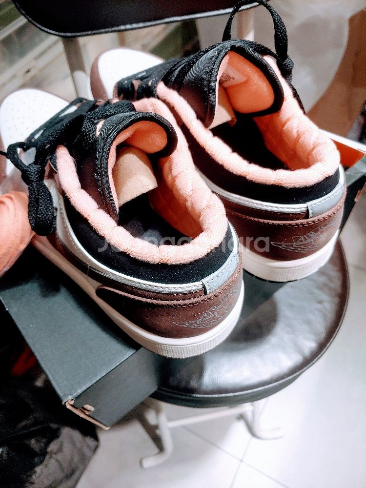 [무료배송] 나이키 에어 조던1 로우 초콜릿 265m--3