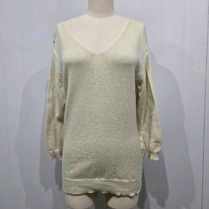 마가렛 호웰 V넥 긴팔 니트 아이보리