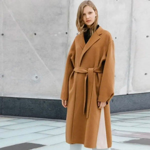 프론트로우(FRONTROW) 김나영 핸드메이드 퓨어울코트 프리사이즈