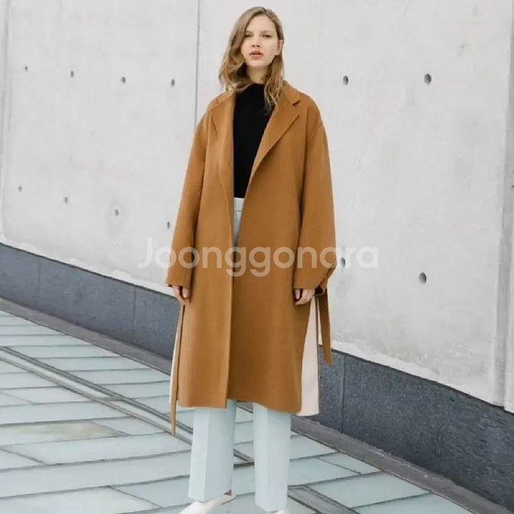 프론트로우(FRONTROW) 김나영 핸드메이드 퓨어울코트 프리사이즈--1