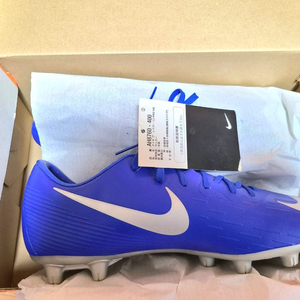 나이키 베이퍼12 프로 축구화 판매합니다