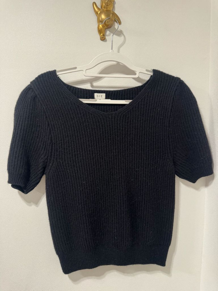 시에sie 미케 브이넥 반팔 니트 블랙 F--1