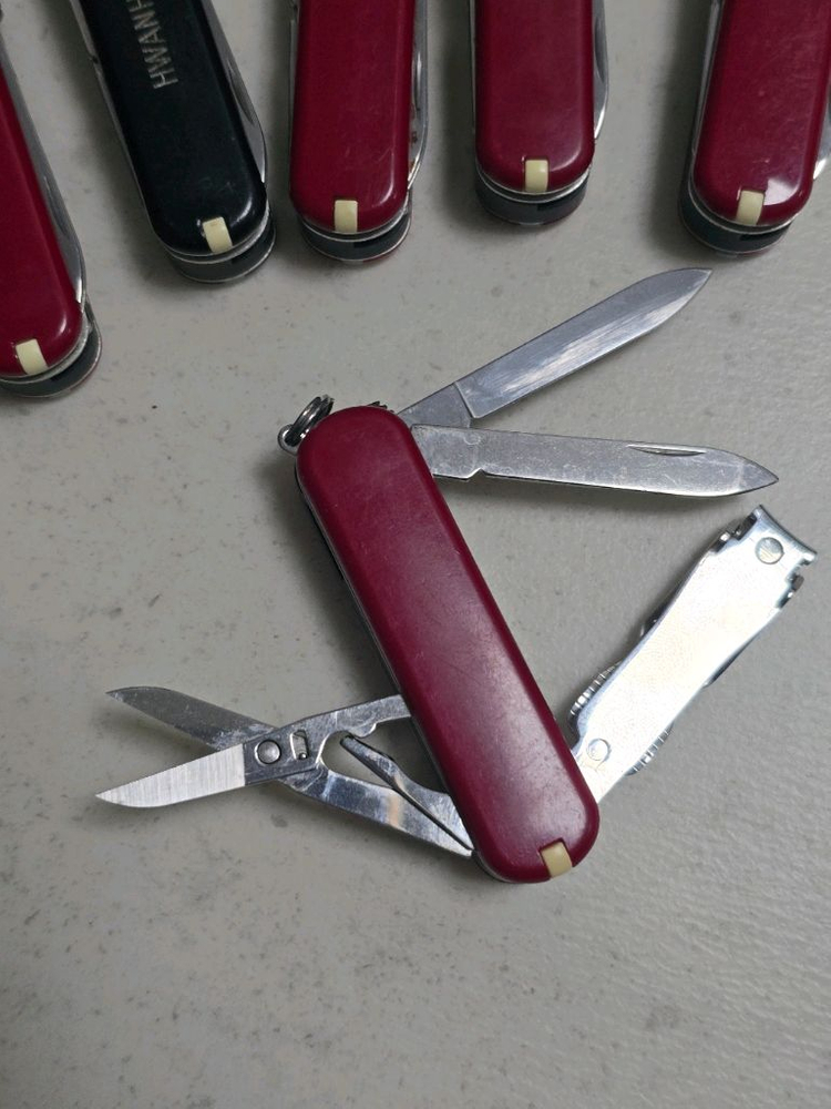 빅토리녹스 손톱깎이 미니툴 1개 가격--5