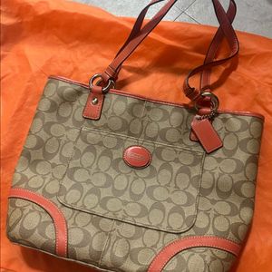 코치 가방 페이튼 숄더백 (거의 새제품)