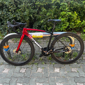 위아위스 로드 자전거 이미지