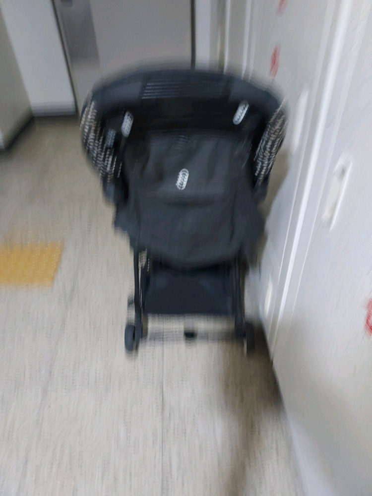 타보 기내반입유모차 35000원 상태좋아요--2